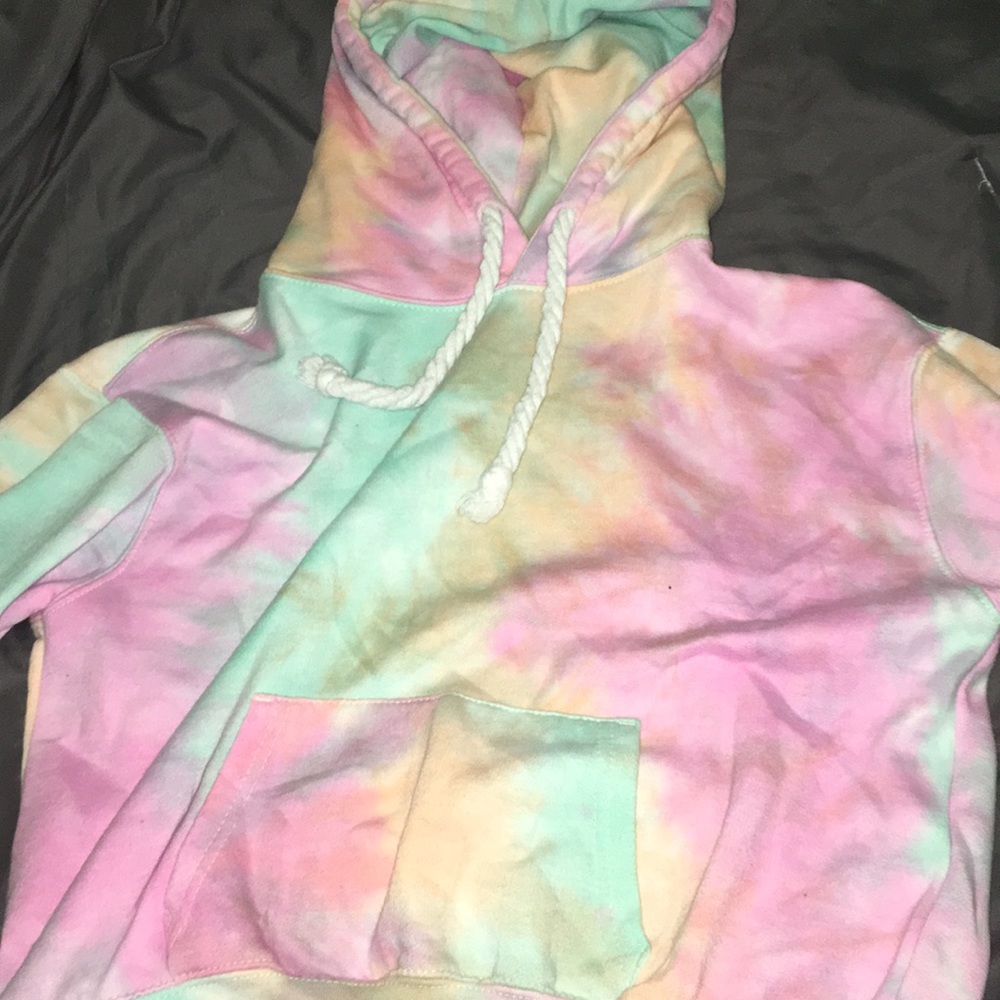 tie dye hoodie